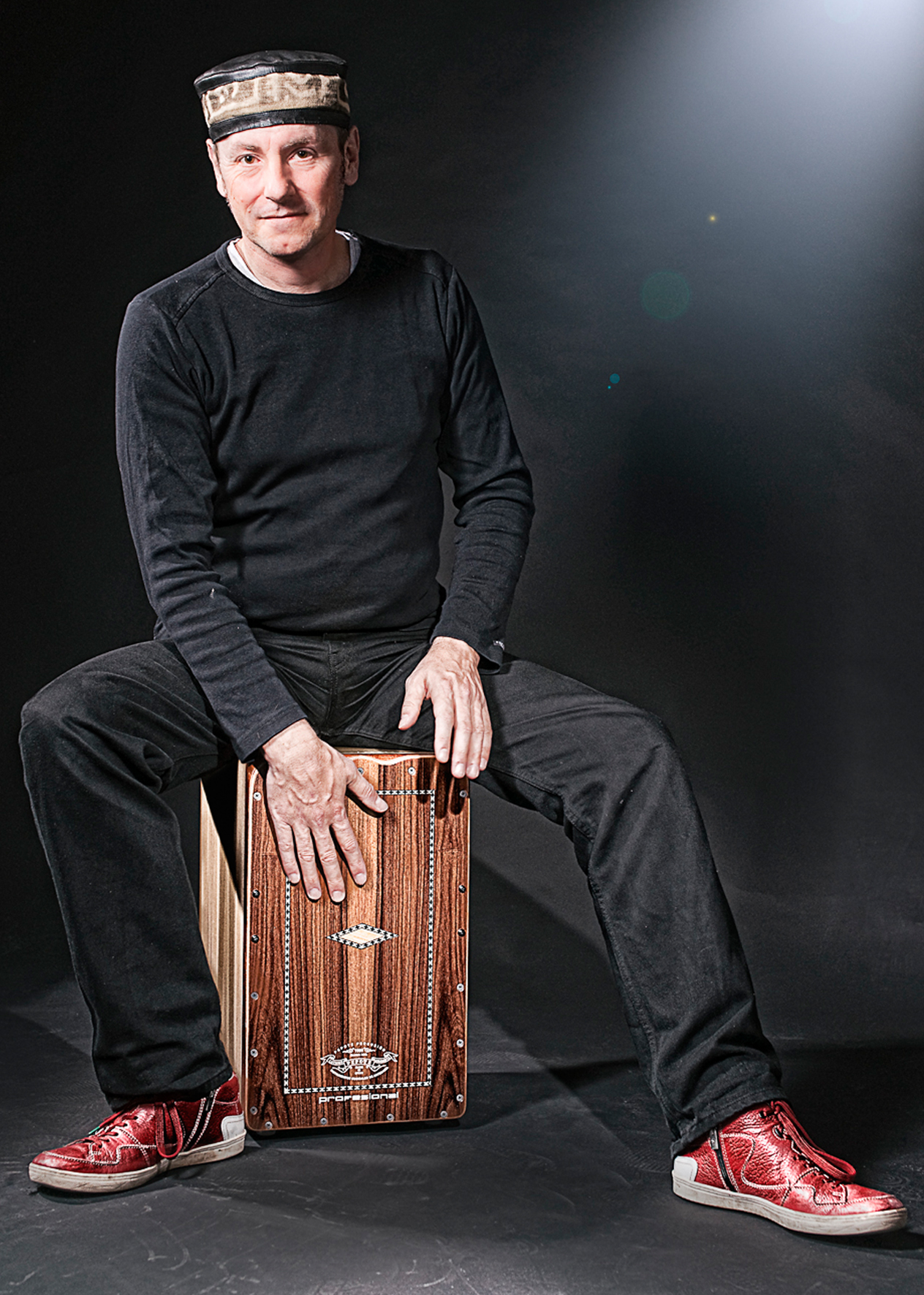Pressefoto Reinhold Bauer, Pepote Cajon Profesional 300dpi